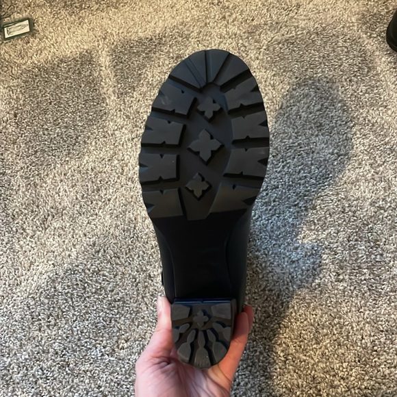 High heel black booties - Picture 4 of 5